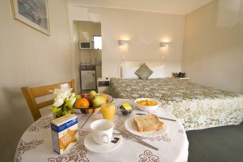 Tudor Court Motor Lodge Auckland Esterno foto